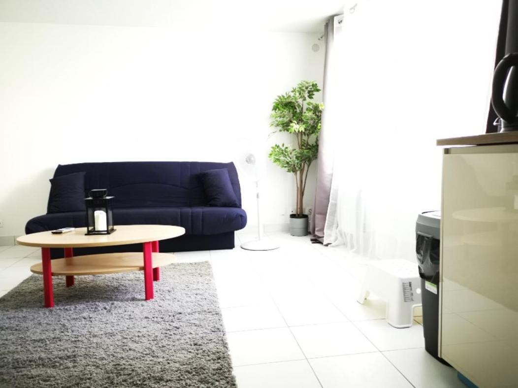 Studio De Charme, 30' Paris, 5' Evry, 10' Orly Ris-Orangis Dış mekan fotoğraf