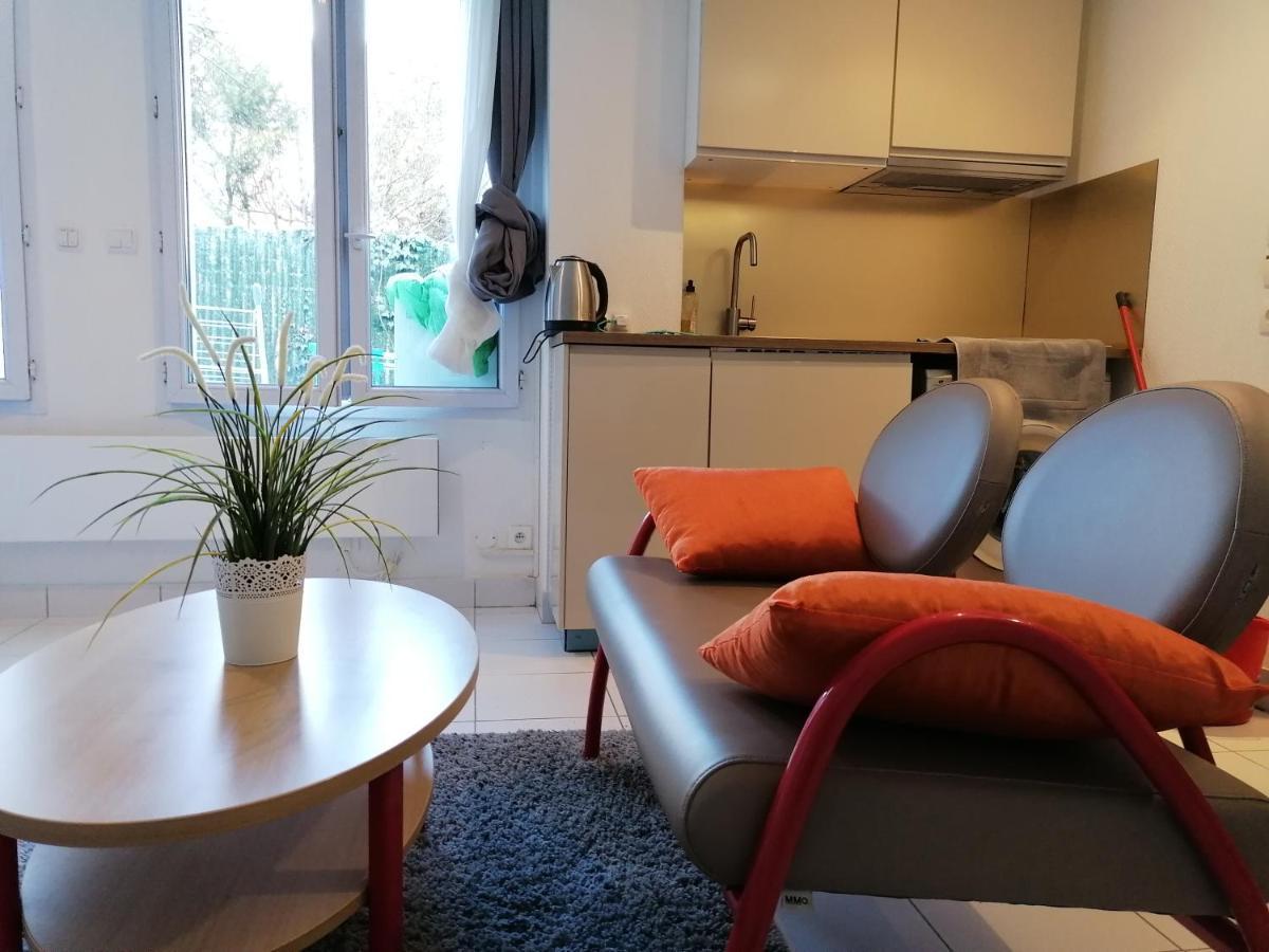 Studio De Charme, 30' Paris, 5' Evry, 10' Orly Ris-Orangis Dış mekan fotoğraf