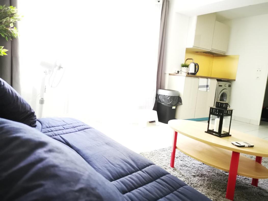 Studio De Charme, 30' Paris, 5' Evry, 10' Orly Ris-Orangis Dış mekan fotoğraf